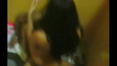 Țițe negre naturale care sări într-o dracu interrasial sălbatic