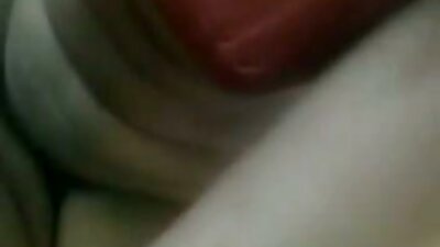 Drăgălașa cu cerneală Bella Blaze mulțumită de sexul hardcore cu o pula mare