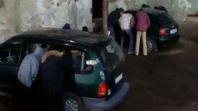 Curvy Juliana Vega a fost tare în piscină