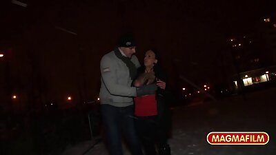 Antrenor și un student drăguț își dă dracului pe birou